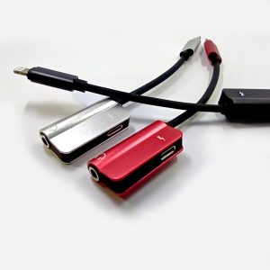 mrit-usb-cables-lightning-3.5mm-headphone-earphone-jack-red-silver-black-close-view-02-singapore